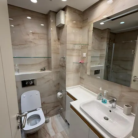 Apartment Garden Grand Luxurious Belgrade